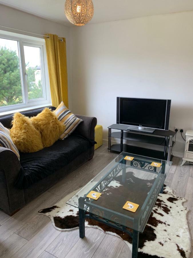 Modern flat in Harlech - dog friendly! Lägenhet Exteriör bild